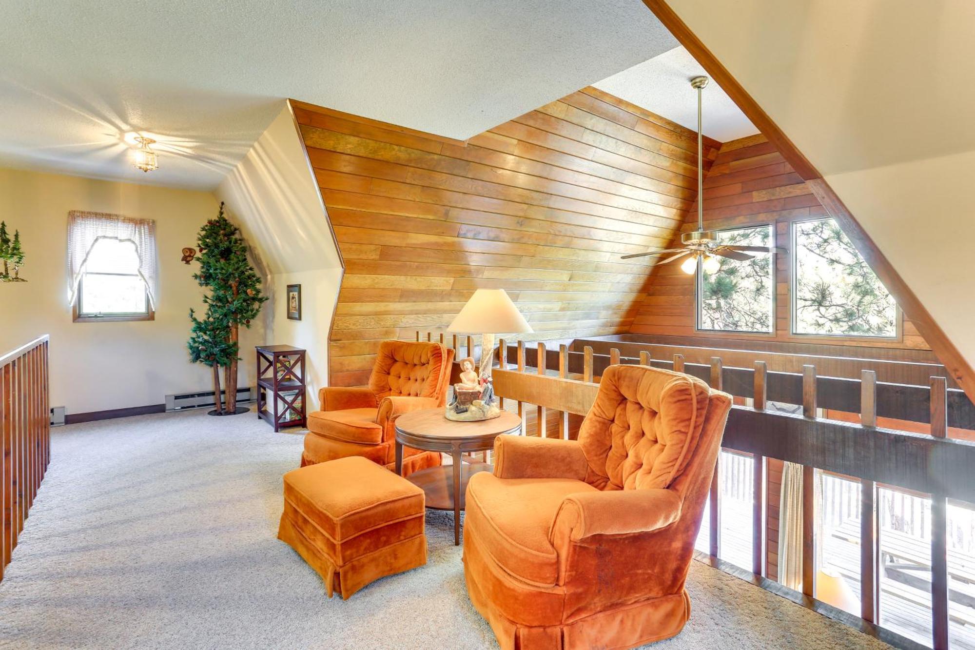 Cozy Black Hills Nature Retreat With Private Deck! ラピッドシティ エクステリア 写真